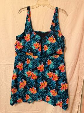 Women’s Floral Tankini Swim Top - Navy with Pink & Teal Flowers